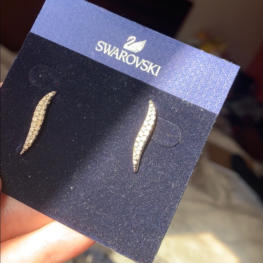 Authentic Swarovski ear studs